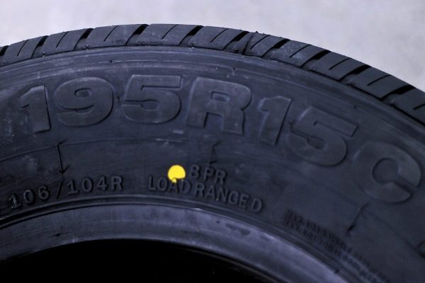 Vỏ lốp ô tô LingLong 195R15C 8 GREEN-Max Van