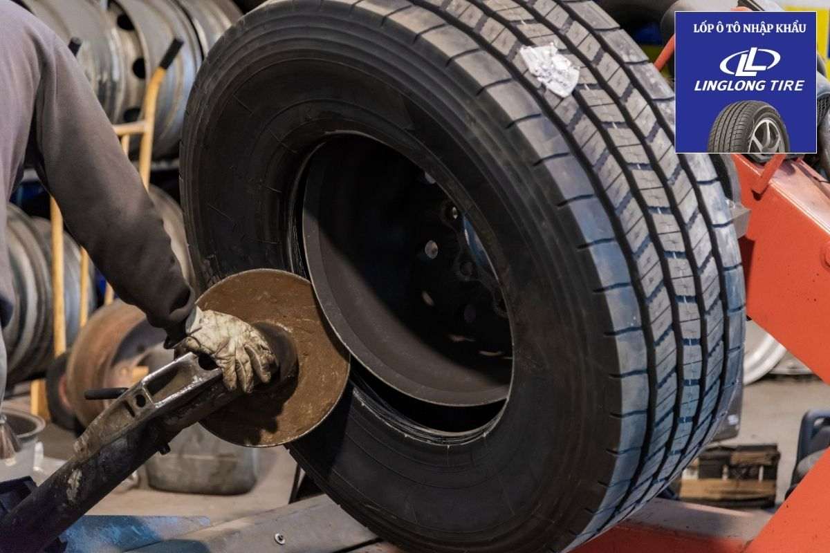 Cách cắt lốp có bố thép hoặc bố vải (xe tải, ô tô lớn)