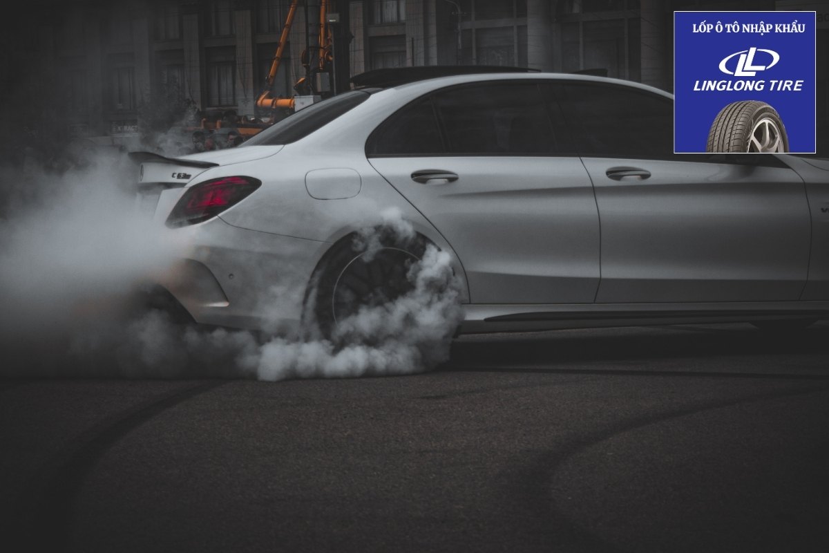 Cách tránh nổ lốp ô tô 