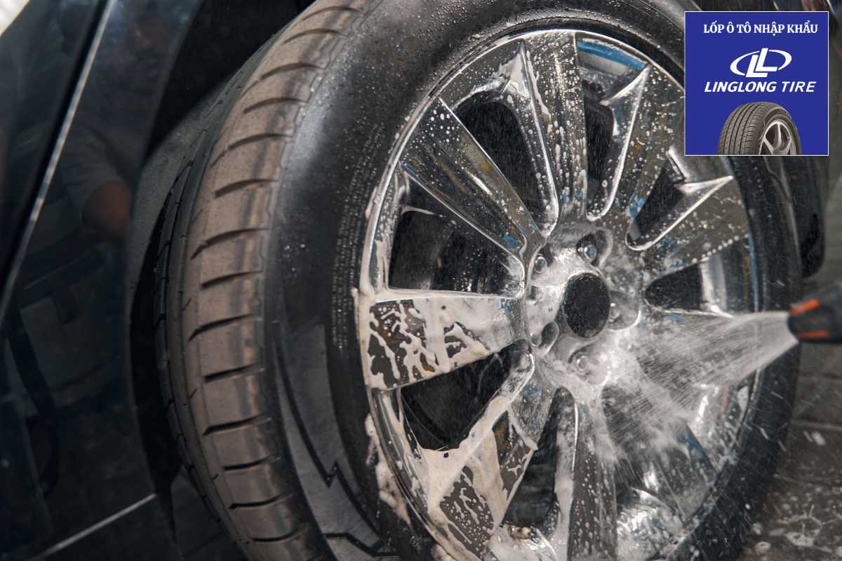 Có nên đánh bóng lốp tại tiệm không?